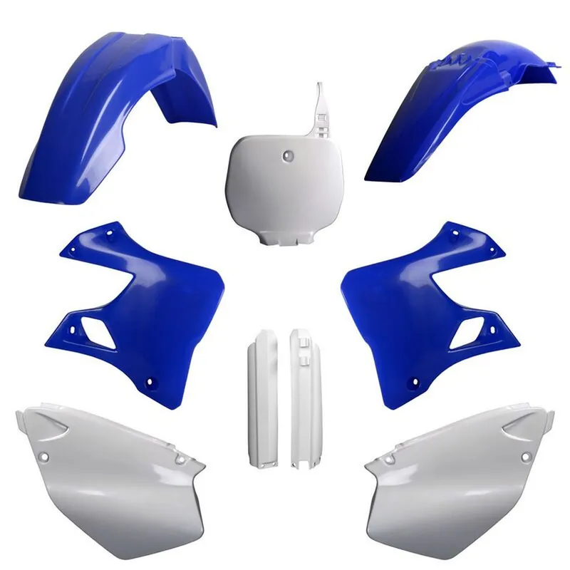 Hromadná Objednávka POLISPORT kompletní sada plastů (FULL KIT) YAMAHA YZ 125/250 96-99 v sadě tabulka přední (8674000001) i kryty tlumičů (8392000001) barva světle modrá bílá OEM