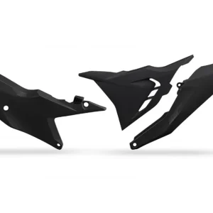 UFO zadní boční panely s krytem filtru KTM SX 125 / 250 / 300 23-26, SXF (SX-F) 250 / 350 / 450 23-26, EXC 150 / 250 / 300 24-26, EXCF (EXC-F) 250 / 350 / 450 / 500 24-26 barva černá (levá strana) Trendový