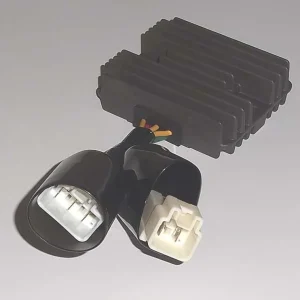 TOURMAX regulátor napětí HONDA CBR 1000RR 04-05 (OEM:31600-MEL-013) vyrobeno v Japonsku Zlevněný