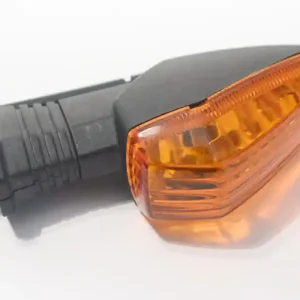 JR směrovka/blinkr SUZUKI GSXR 1000 03-04, GSXR 600/750 04-05 levý přední/pravá zadní KS054A Objednat Nyní