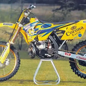 Cenová Bomba BLACKBIRD sada samolepek (dýhy) SUZUKI RM 125/250 01-24 REPLICA TEAM SUZUKI 2001